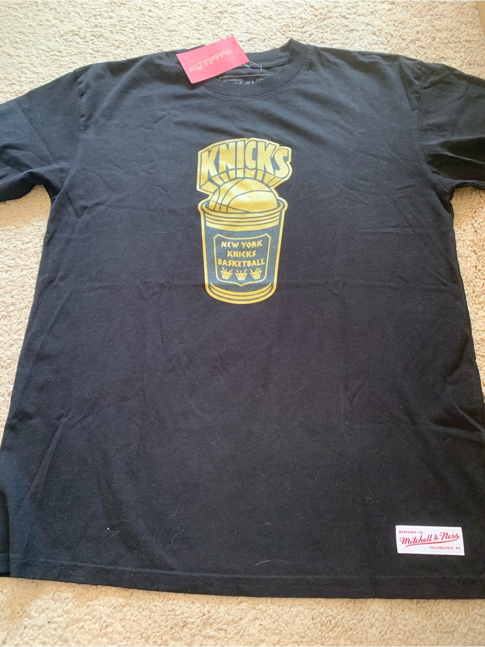 Mitchell & Ness Men’s Black New York Knicks Graphic Tee M NWT